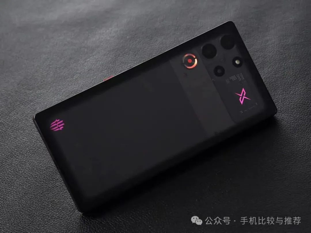 红魔10 Pro体验：从密室逃脱到日常使用，这款游戏手机如何颠覆你的认知(图3)